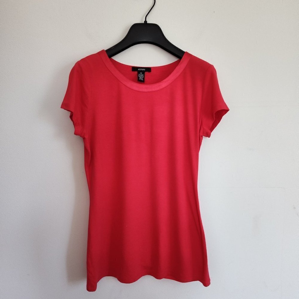 Ladies SZ XS Alfani Red Short-Sleeve Top